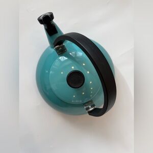 Le Creuset Aqua Blue Kettle